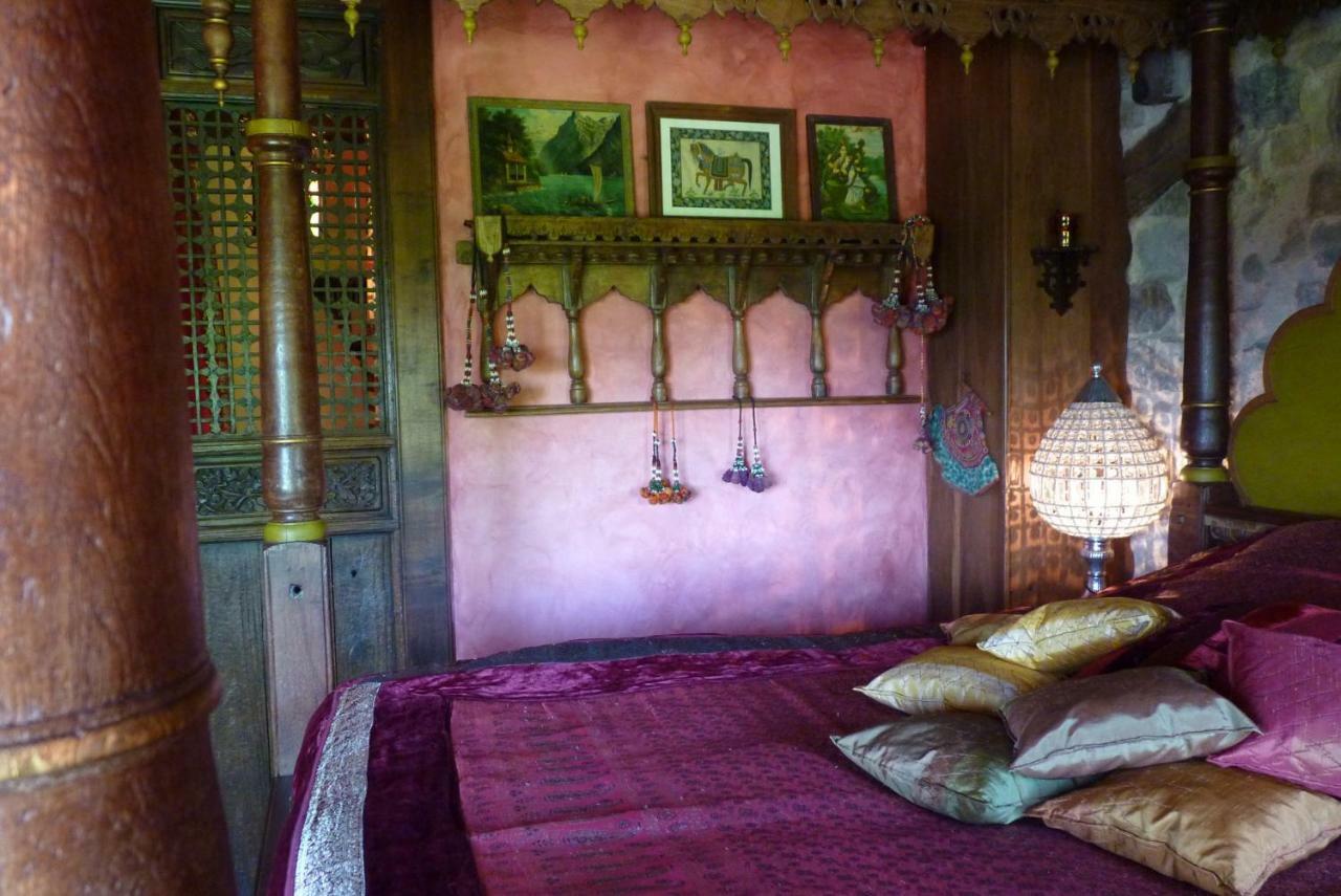 Les Folies De La Serve Ouroux Zimmer foto